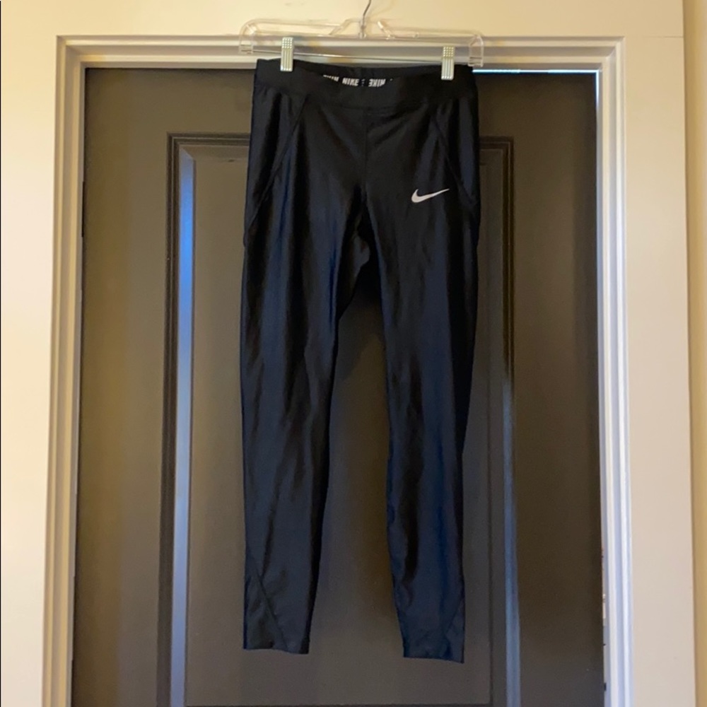 Black Nike Leggings